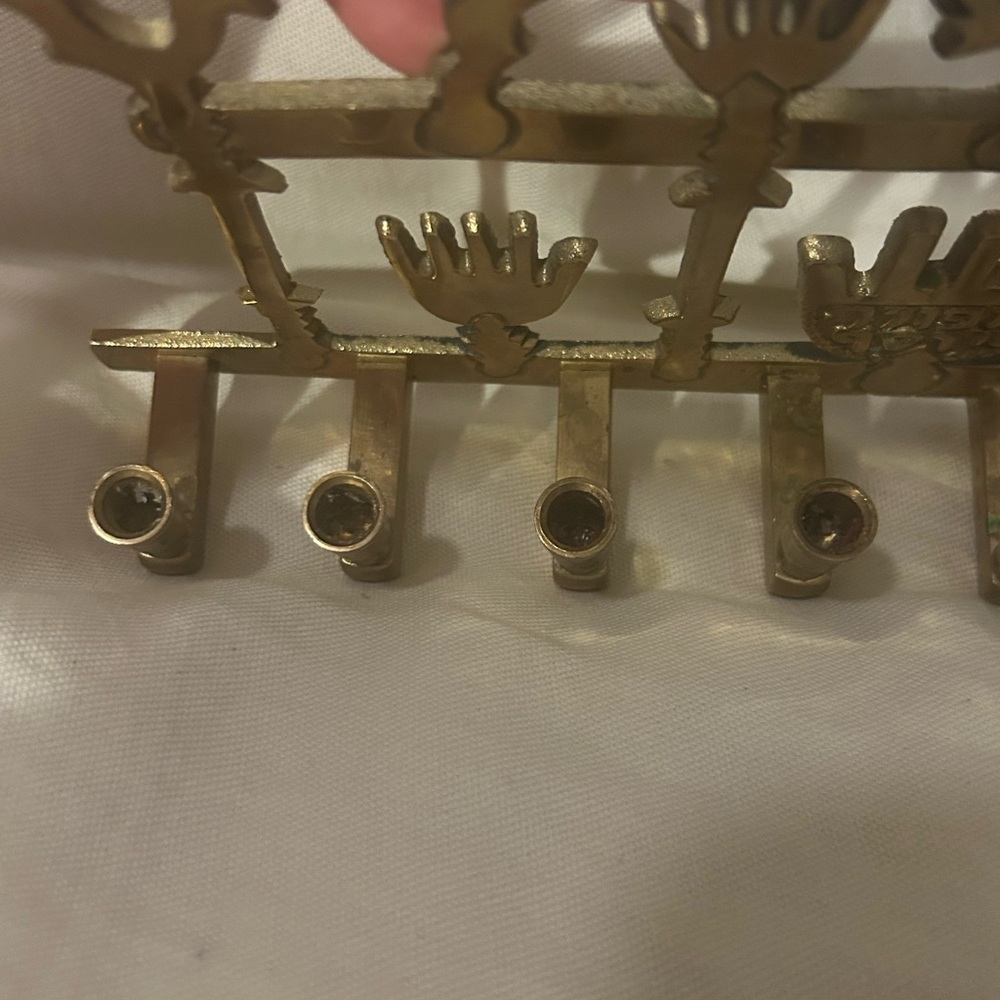 vintage judaica hamsa shapes brass wall mounted menorah Andrea by Sadek - Picture 8 of 10